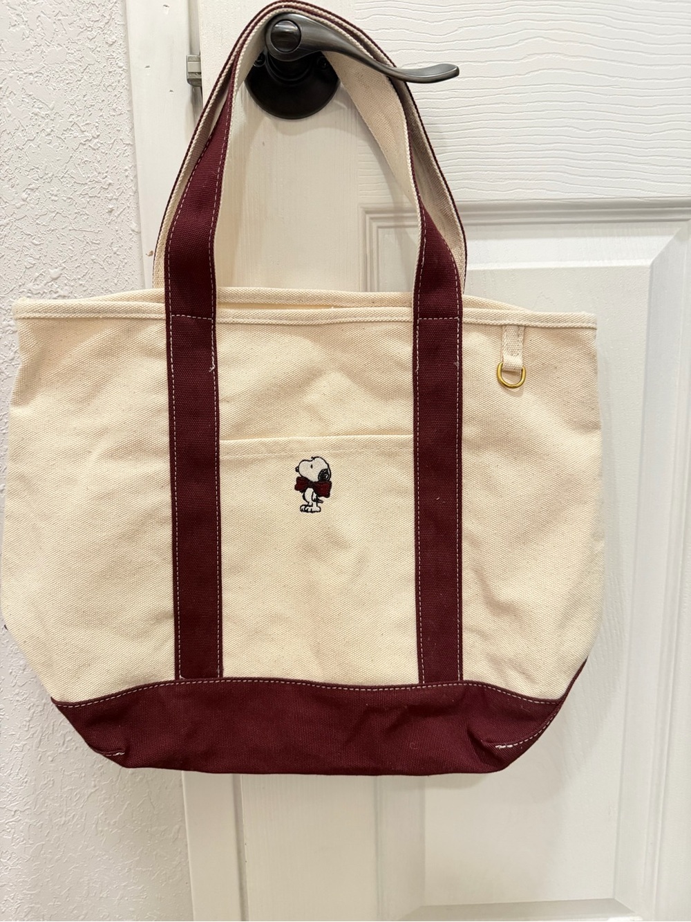 NWOT American Eagle Canvas Tote Bag with Maroon Trim - Snoopy Embroidery